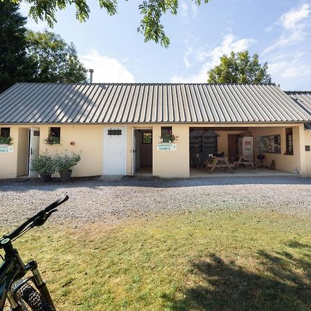 Tente Safari Lodge Ferme Carrique Tardets-Sorholus Ngoại thất bức ảnh